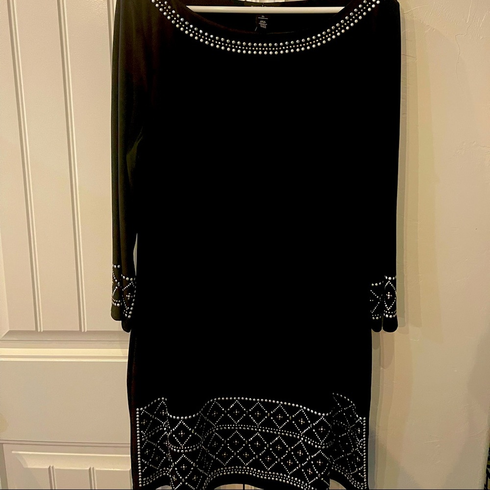 White House Black Market Size XL dress